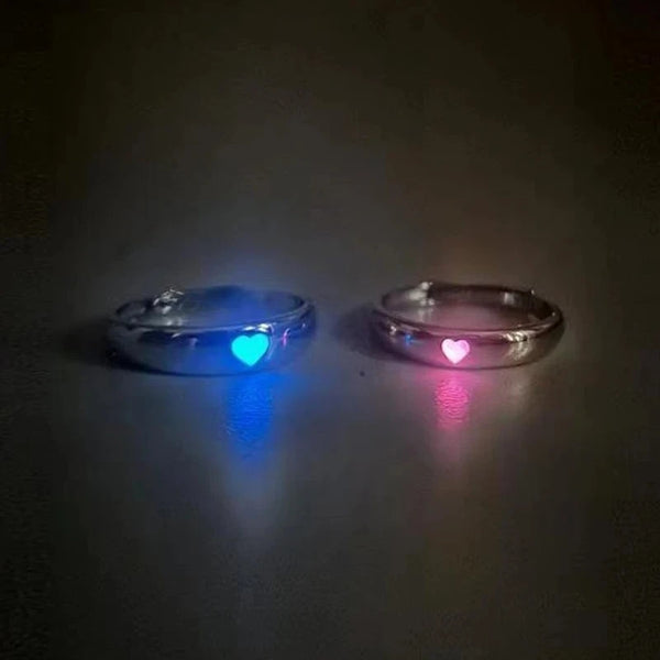 Fashion Pink Blue Adjustable Love Heart Luminous Couple Ring for Women Men Glow in Dark Player Ring Finger Rings Jewelry Gift