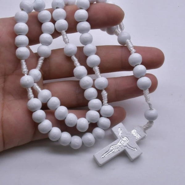 F26C Classical Religious Rosary White Wood Beads with Crosses for Daily Wear or Gift for Spiritual Comfort Religious Gift