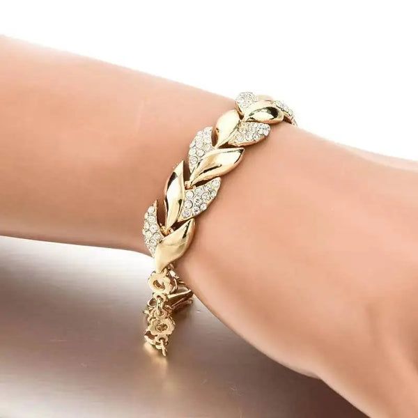 Stainless Steel Adjustable New Design Gold Plated Mobius Bracelet Women's Luxury Gifts Bracelet For Women Jewelry Gift